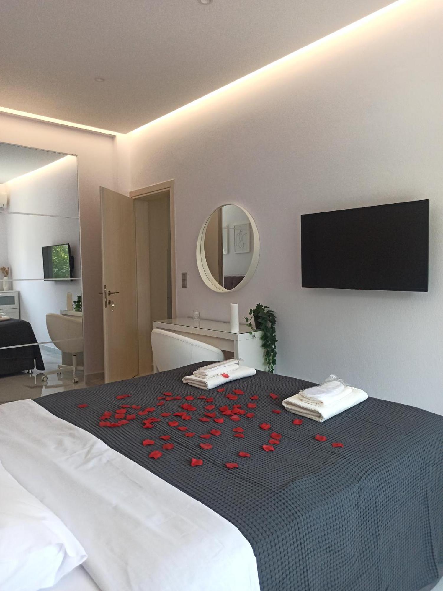 Appartamento Athonos Secret Diamond Salonicco Esterno foto